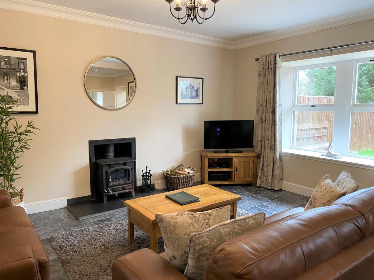 Cherry Blossom Cottage Cupar Exterior photo